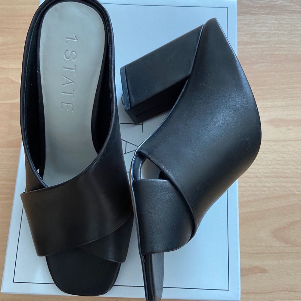 BLACK GRAIBLE BLOCK HEELED SANDAL